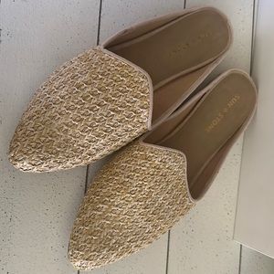 Size 9 Raffia shoes, NEW Sun + Stone Ninna Mules